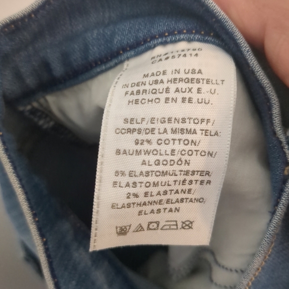 True Religion Jeans Women's 33X29 Distressed Audrey Slim Boyfriend Thrashed USA - Picture 9 of 13